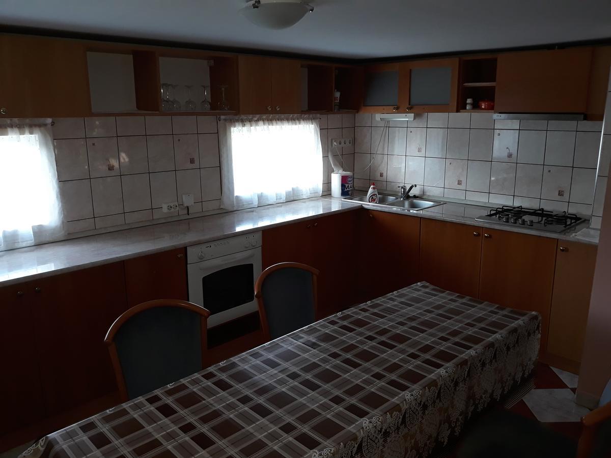 Rozsa Apartman Lenti Eksteriør billede